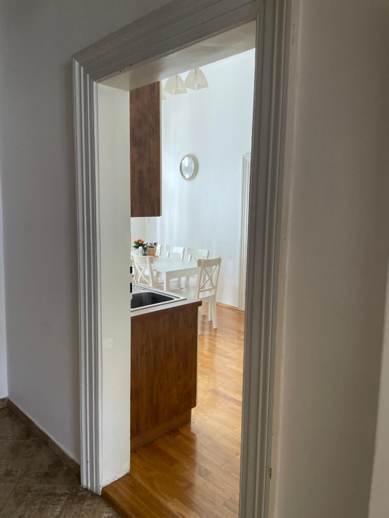Prague Hotel Apartments Екстер'єр фото