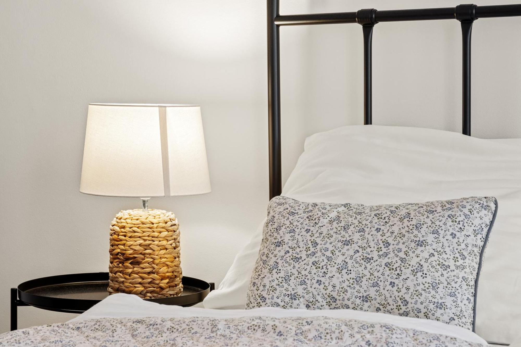 Prague Hotel Apartments Екстер'єр фото
