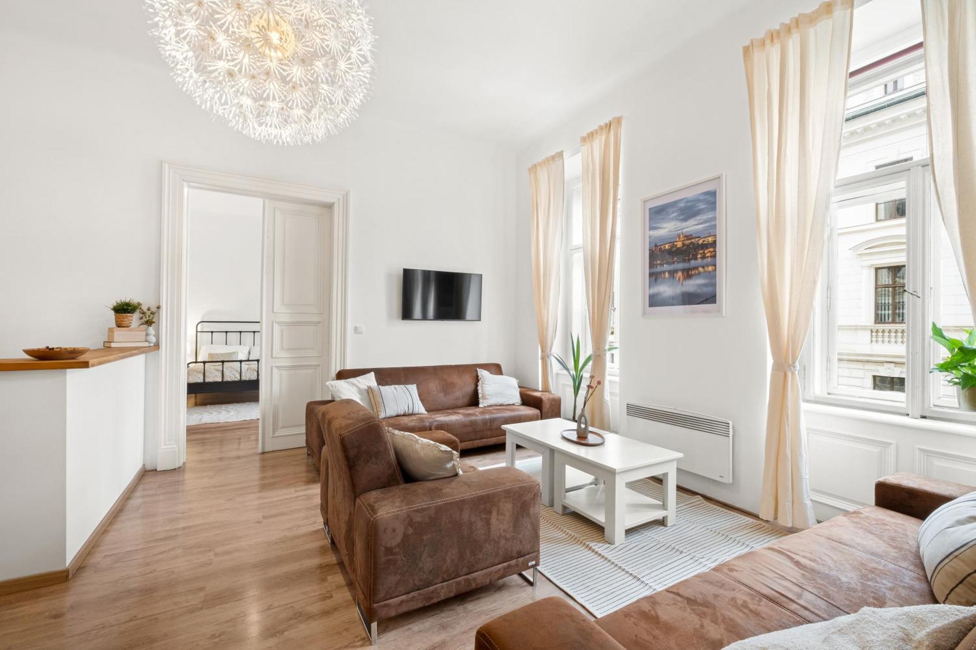 Prague Hotel Apartments Екстер'єр фото